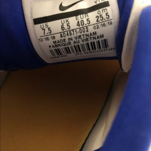 🔴SOLD🔴NWT Nike Air Max 270 React Bauhaus - Picture 7 of 8